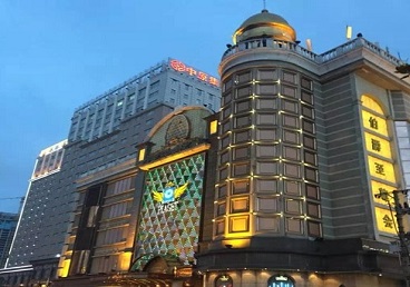 綦江最大顶级出名高端豪华KTV会所-皇冠伯爵KTV顶级体验点评